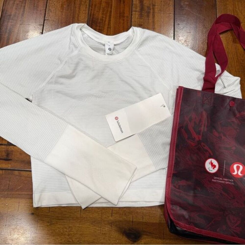 New Swiftly Tech Cropped
Long Sleeve 2.0